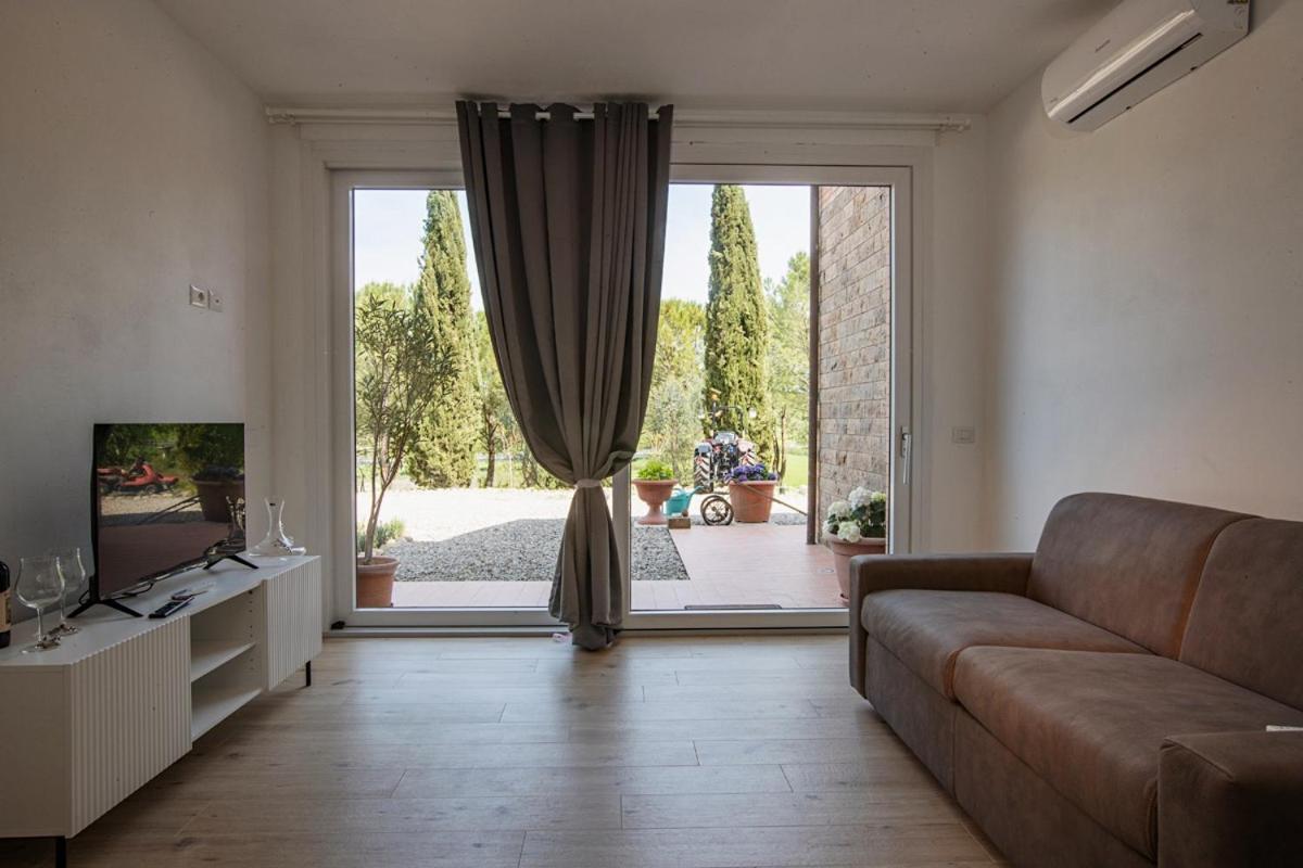 Agriturismo La Terrazza Sul Mangia シエーナ エクステリア 写真